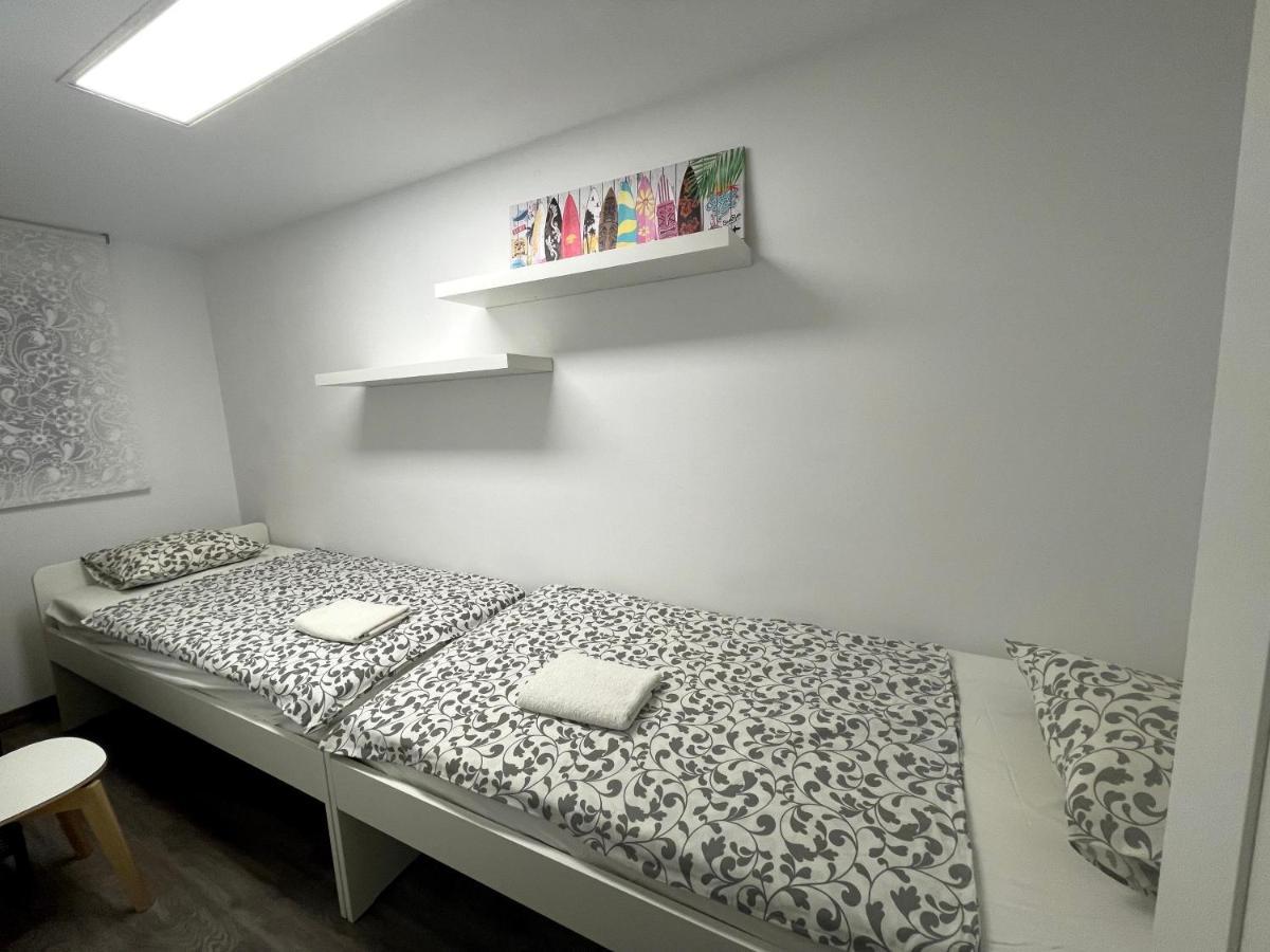Sant Adria Beach Apartment Wi-Fi Parking Free Sant Adria de Besos Bagian luar foto